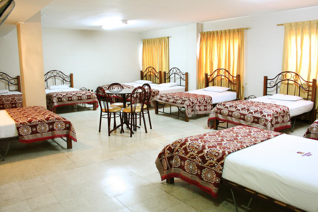 Hotel Normandia Медельин Экстерьер фото
